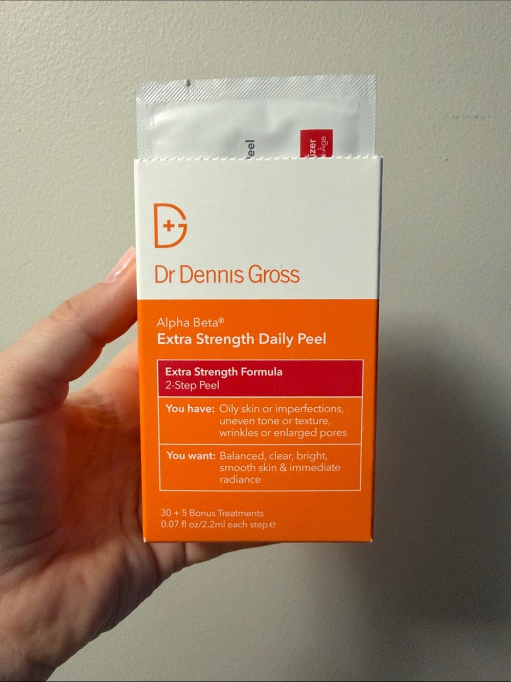 Dr Dennis Gross Alpha Beta Extra Strength Daily Peel - Orange & White